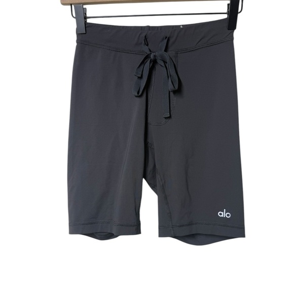 ALO Men’s 9” Warrior Compressive Short Size Small - Picture 4 of 8